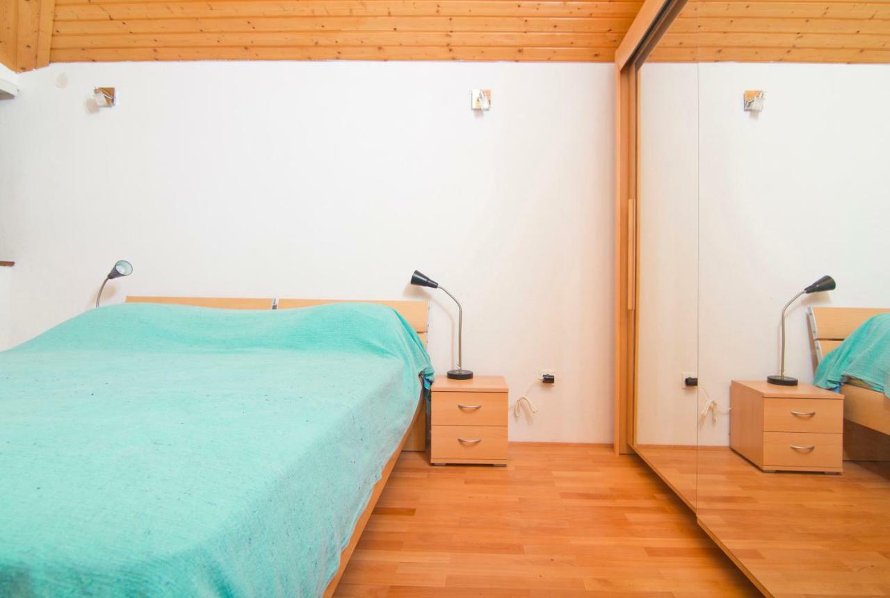 Holiday House Botta Marusici  エクステリア 写真