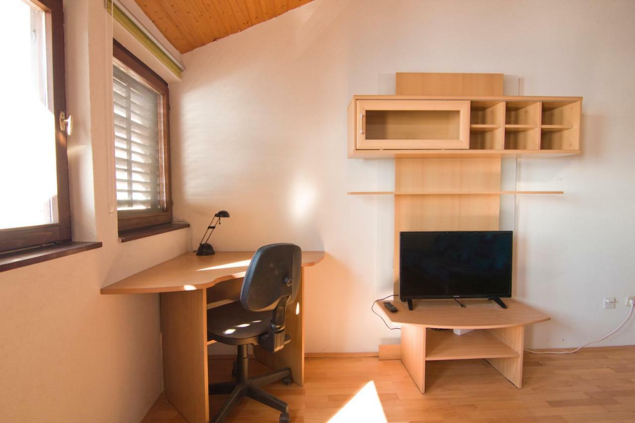 Holiday House Botta Marusici  エクステリア 写真